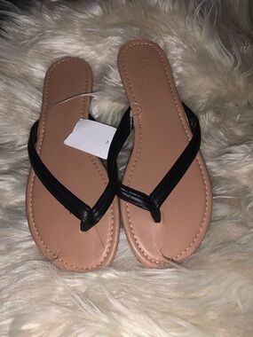 Classic Black Strap Women's Flip Flop Sandals